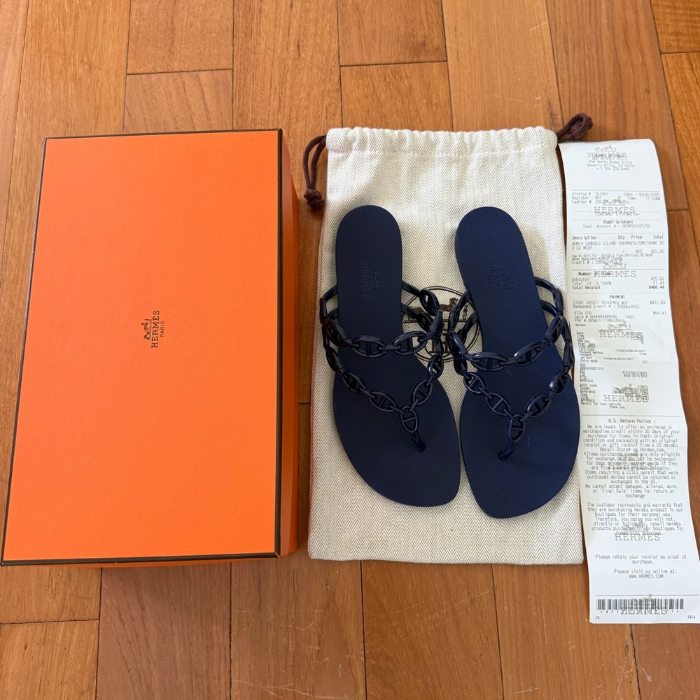 HERMES Island Rubber Sandals Navy 💙